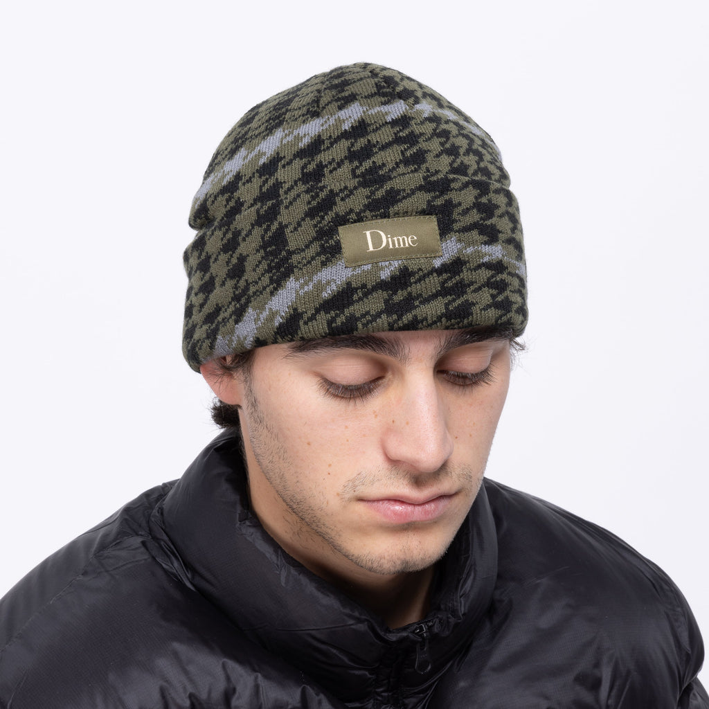 Dime Wavetooth Cuff Beanie (Black)